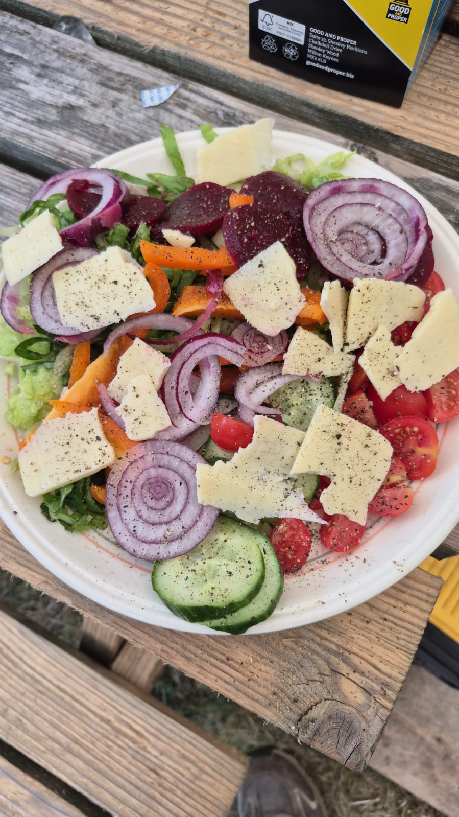 Cheese, onion, carrots and salad